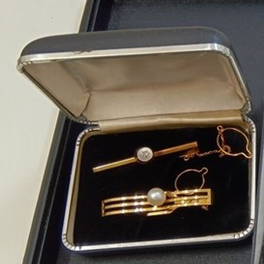 画像9380：18金ネクタイピン